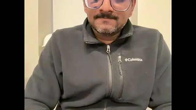 pranastro00 online show from 10-09-25, 11:08