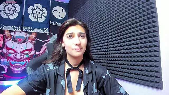 Elfy Rare  online show from 10-15-25, 12:27