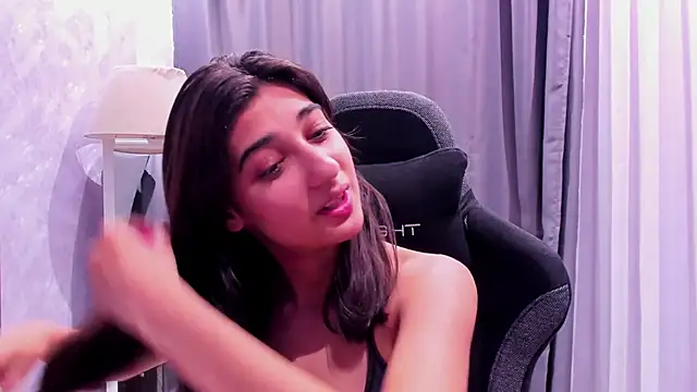 Elfy Rare  online show from 11-02-25, 03:03