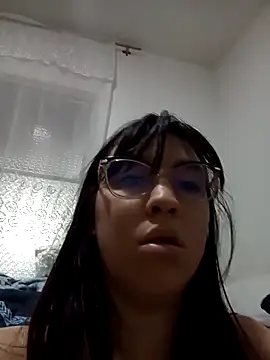 lareinalareinadelanal online show from 10-22-25, 01:33