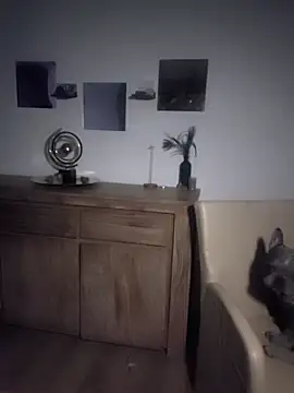 Foxy-Milfy online show from 10-15-25, 11:05