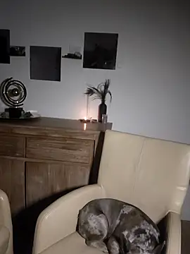 Foxy-Milfy online show from 10-21-25, 11:38