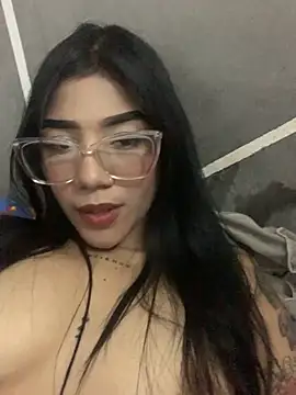 ElaRose 12 online show from 11-06-25, 05:14