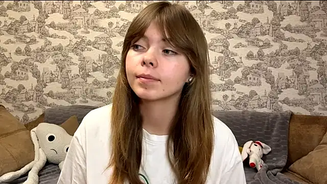 CoralinaEastoy online show from 09-28-25, 09:20