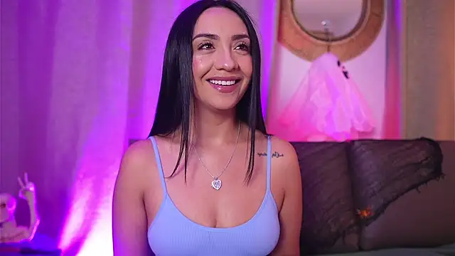 Snapshot of ana_riveros chatting on 10-16-25, 04:13 ana riveros online show from 10-16-25, 04:13