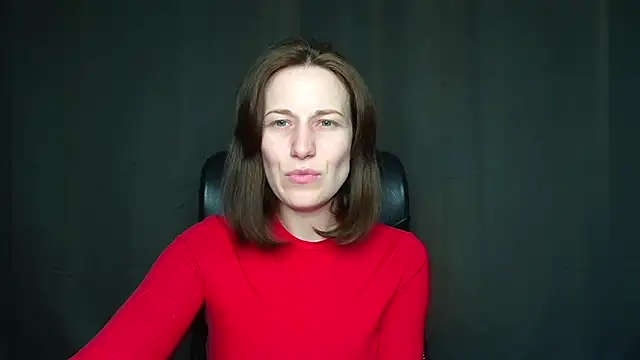 Snapshot of Kelly_Kisss chatting on 01-18-26, 12:31 Kelly Kisss online show from 01-18-26, 12:31