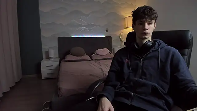 Edvard Blare online show from 11-02-25, 04:09