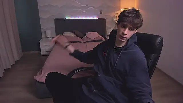 Edvard Blare online show from 11-19-25, 11:21