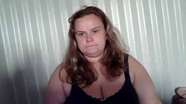 HollyXEva online show from 09-09-25, 06:02