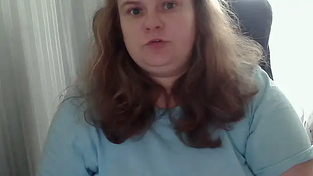 HollyXEva online show from 09-20-25, 09:32