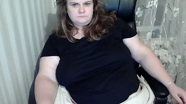 HollyXEva online show from 09-20-25, 09:38