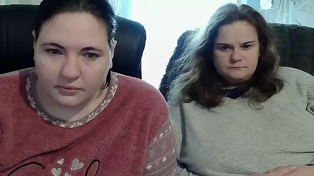 HollyXEva online show from 10-01-25, 11:05
