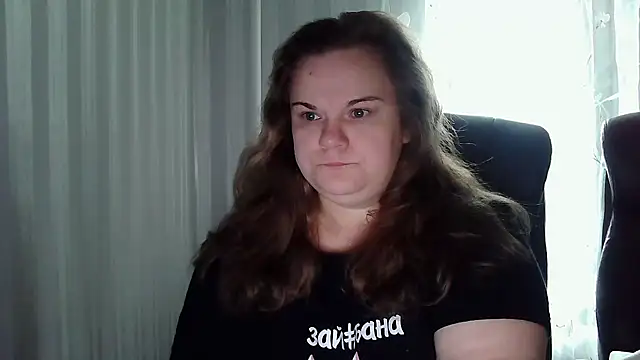HollyXEva online show from 10-03-25, 08:22
