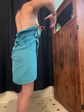 Candy Shower online show from 09-26-25, 10:25