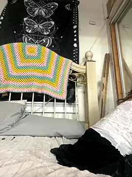 Candy Shower online show from 10-05-25, 02:54