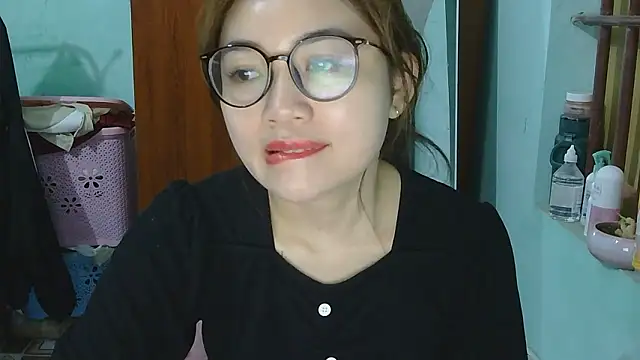 Uhem112 online show from 11-01-25, 01:29