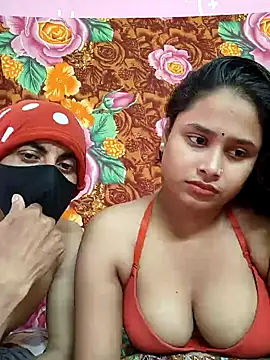 Seducing couple online show from 12-20-25, 10:55