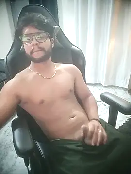 Kartikkartik8595 online show from 04-03-26, 09:35