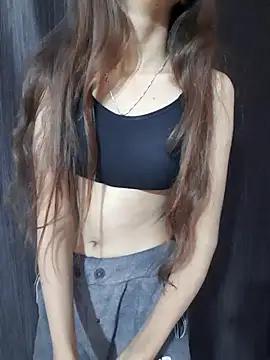 Snapshot of Mahira568 chatting on 11-18-25, 05:28 Mahira568 online show from 11-18-25, 05:28