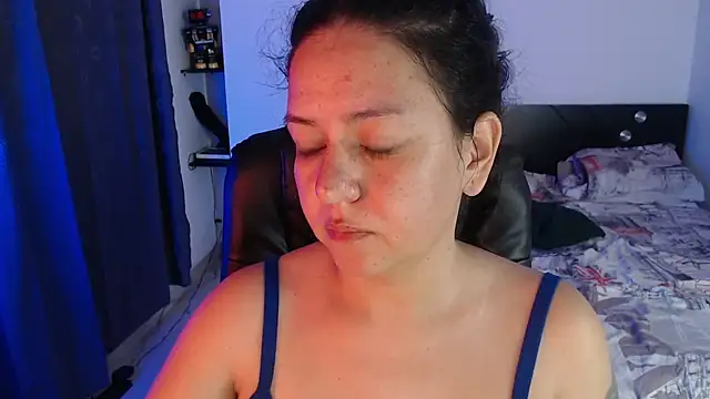 Snapshot of Abbyjoness21 chatting on 10-11-25, 09:52 Abbyjoness21 online show from 10-11-25, 09:52