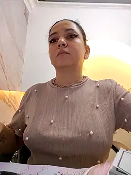 Snapshot of Abbyjoness21 chatting on 10-30-25, 10:21 Abbyjoness21 online show from 10-30-25, 10:21