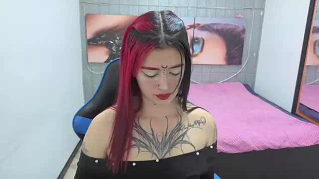  lucia 21 online show from 09-22-25, 08:33