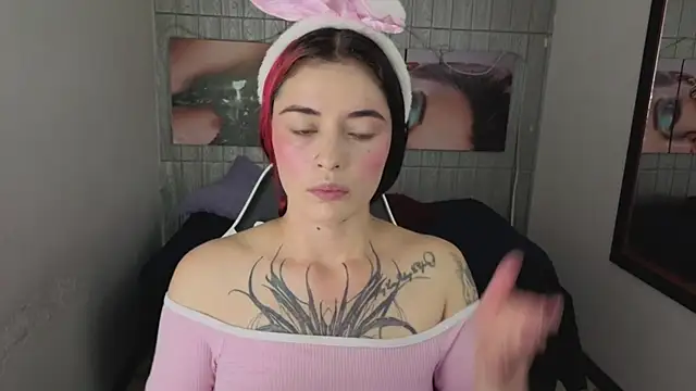  lucia 21 online show from 10-24-25, 07:10