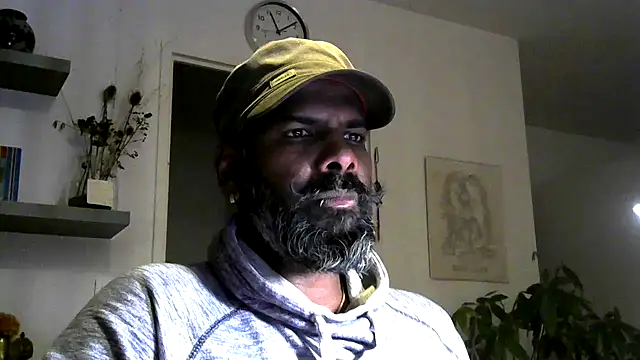 Snapshot of frenchblackc31 chatting on 11-22-25, 10:09 frenchblackc31 online show from 11-22-25, 10:09