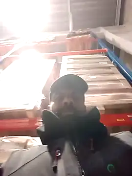 Snapshot of frenchblackc31 chatting on 12-02-25, 03:07 frenchblackc31 online show from 12-02-25, 03:07