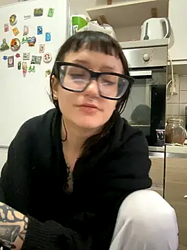 Snapshot of severingratty chatting on 10-30-25, 07:21 severingratty online show from 10-30-25, 07:21