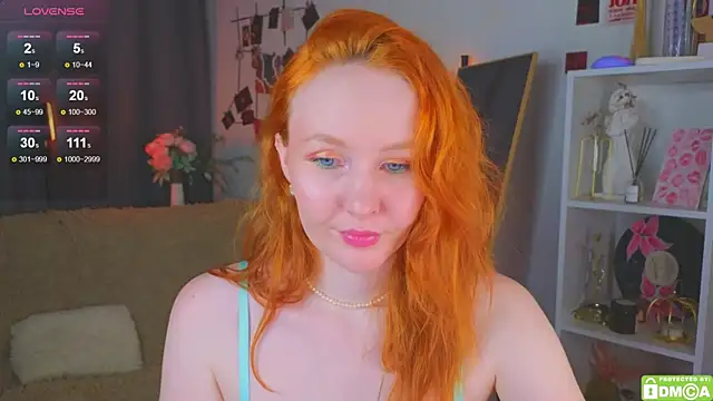 JoyceJones online show from 11-29-25, 08:12