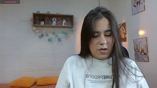 tulunaroja online show from 11-07-25, 07:25