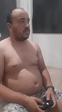 Snapshot of Urso_Nerd chatting on 10-16-25, 04:24 Urso Nerd online show from 10-16-25, 04:24