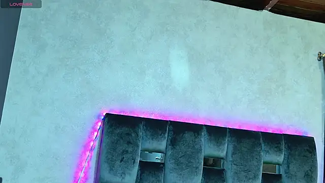 Taurito    online show from 10-13-25, 06:13