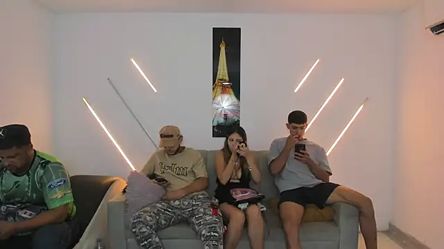 Snapshot of brutal_sex_room2k chatting on 02-06-26, 01:14 brutal sex room2k online show from 02-06-26, 01:14