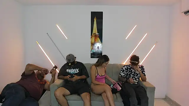 Snapshot of brutal_sex_room2k chatting on 02-09-26, 12:58 brutal sex room2k online show from 02-09-26, 12:58