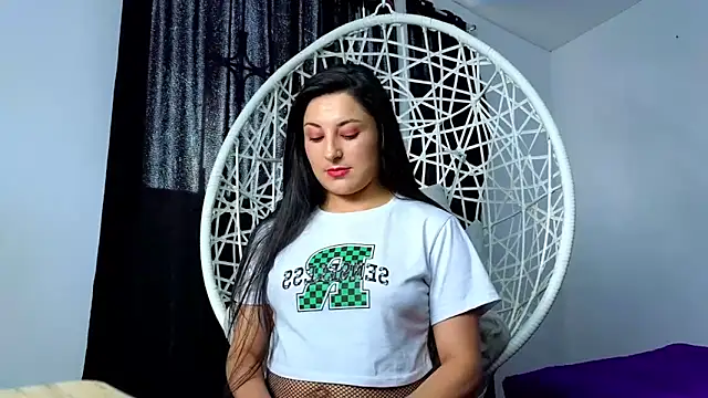 cuteeimy online show from 11-12-25, 07:13