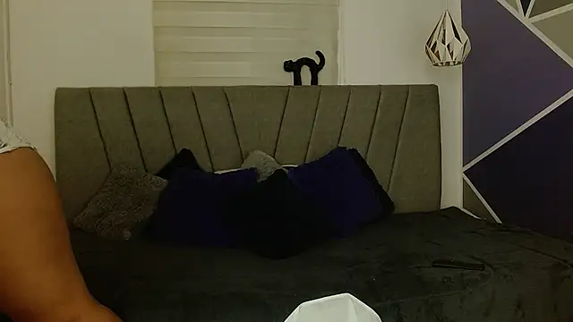 Yera carey online show from 10-07-25, 11:24