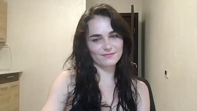 Silviaa a online show from 11-06-25, 08:21