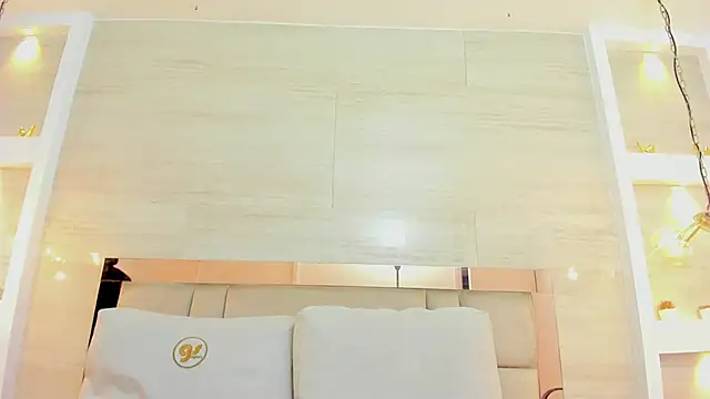 karol lewiss online show from 10-11-25, 11:53