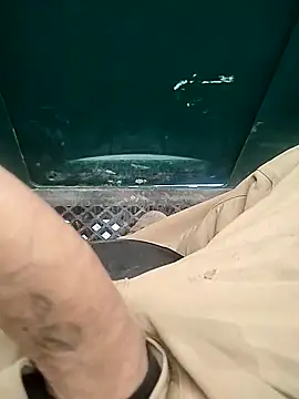 Snapshot of helldonk chatting on 09-26-25, 04:00 helldonk online show from 09-26-25, 04:00