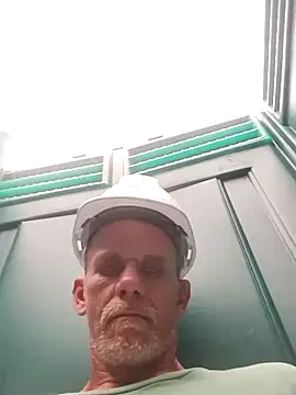 Snapshot of helldonk chatting on 09-30-25, 02:44 helldonk online show from 09-30-25, 02:44