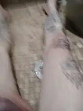 Snapshot of helldonk chatting on 10-03-25, 01:02 helldonk online show from 10-03-25, 01:02