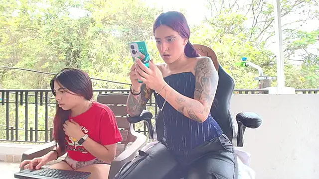 Scaarlettfox online show from 10-29-25, 08:10