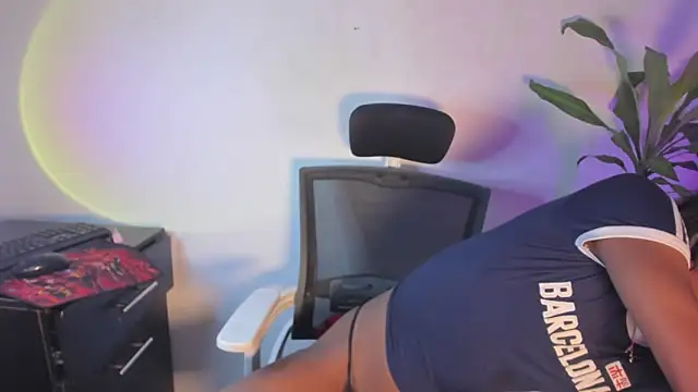 Rosaly Rodman online show from 11-24-25, 07:13