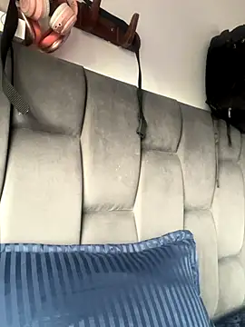 AllieYourGirl online show from 10-12-25, 05:56