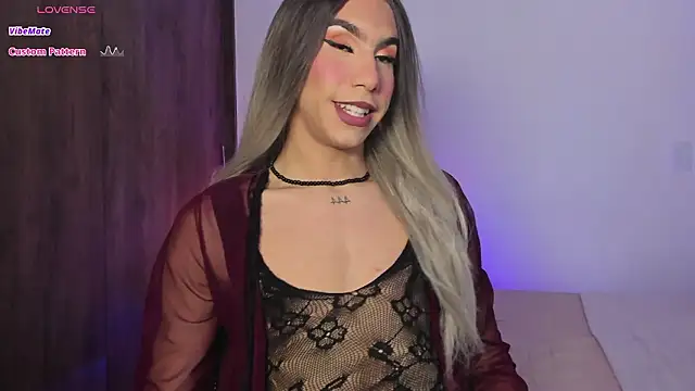 Samantha Magic online show from 03-15-26, 01:55