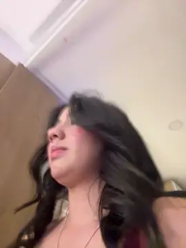 Michelle Zoe online show from 10-21-25, 02:23