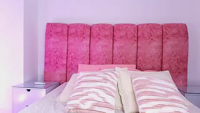 emmacurvy online show from 11-26-25, 03:07