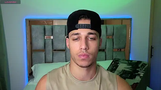 orionblaze69  online show from 10-20-25, 10:27